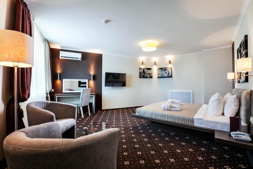 Bratislava 4* Kyiv