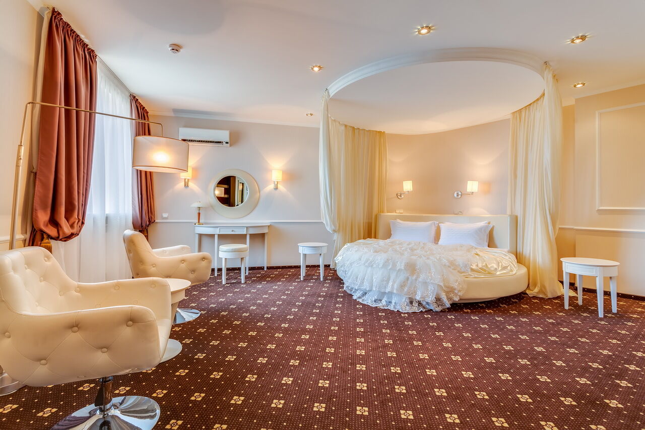 Bratislava 4*