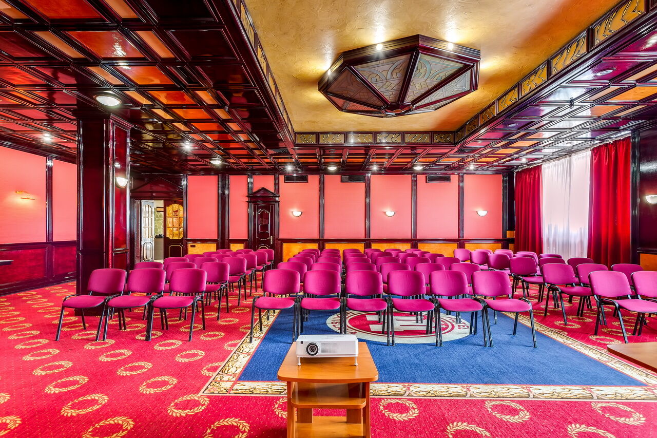 Bratislava 4*